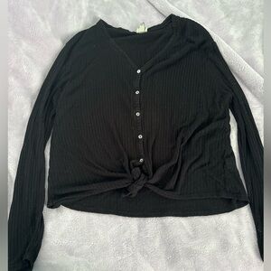 A new day brand, size large, black sweater